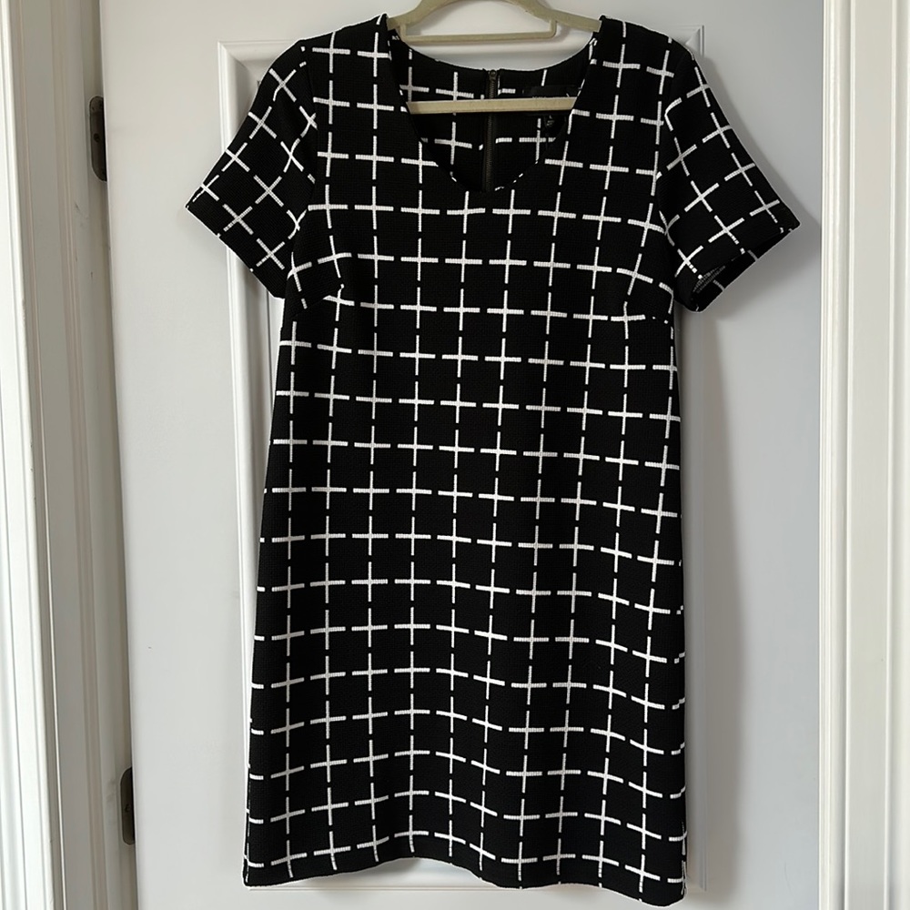 Romeo & Juliet Patterned Dress
